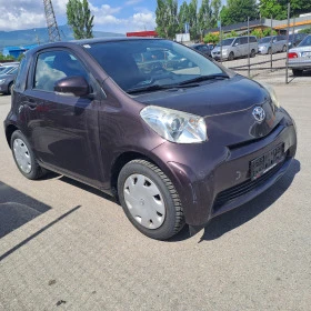  Toyota IQ