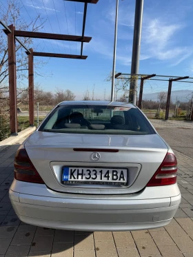 Mercedes-Benz C 200, снимка 2