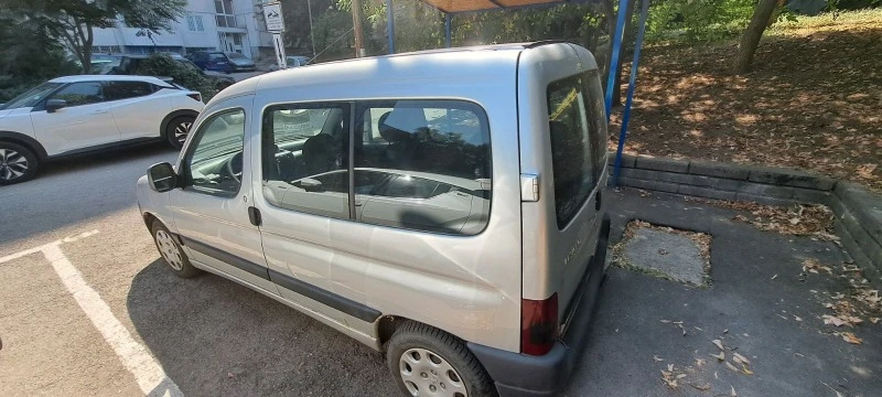 Peugeot Partner 1.9, снимка 4 - Автомобили и джипове - 44891635