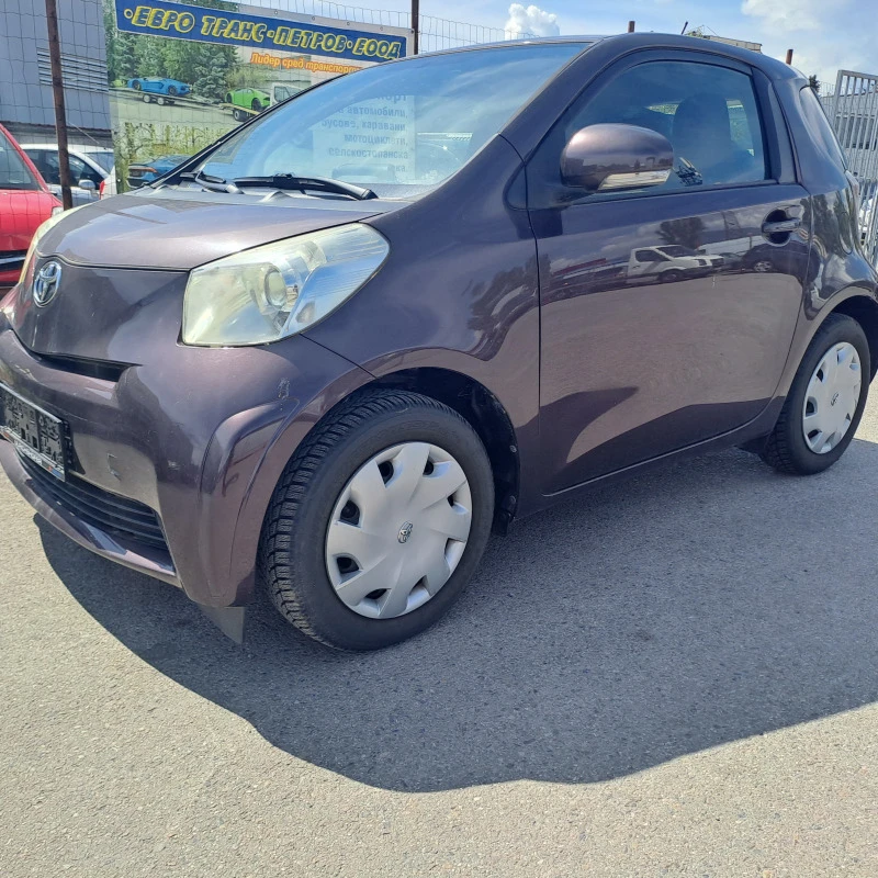 Toyota IQ 1.0VVT_68к.с., снимка 14 - Автомобили и джипове - 45792810