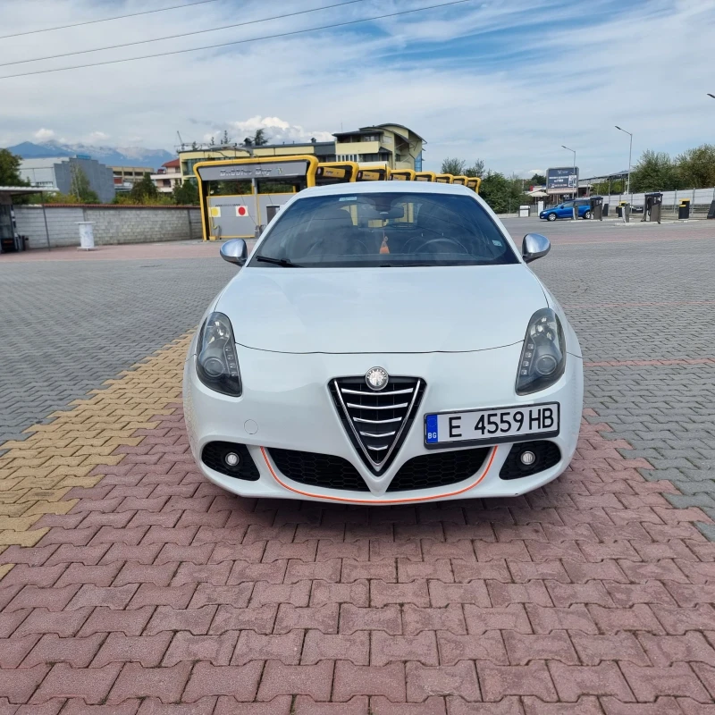 Alfa Romeo Giulietta 2.0 , снимка 9 - Автомобили и джипове - 47340626