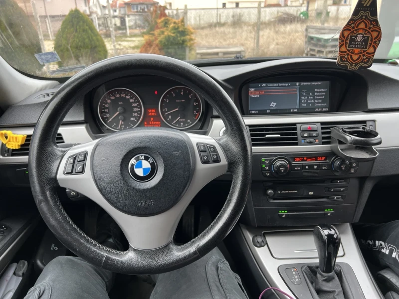 BMW 330, снимка 8 - Автомобили и джипове - 48827090