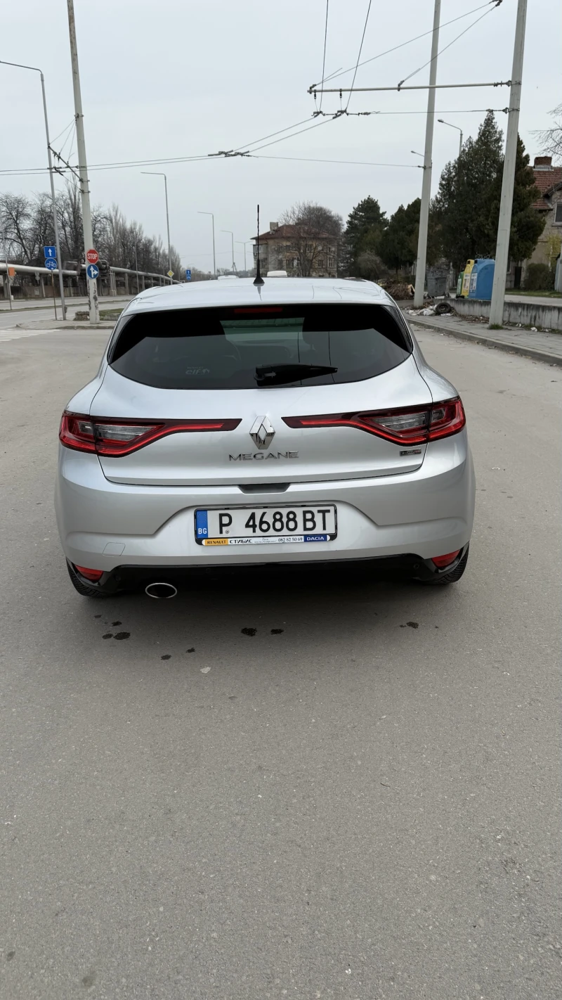 Renault Megane 1.6 DCI, снимка 6 - Автомобили и джипове - 49529238