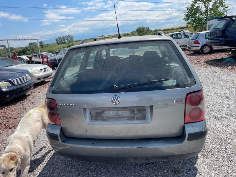VW Passat 1.9 ТДИ 131 , снимка 4 - Автомобили и джипове - 50978344