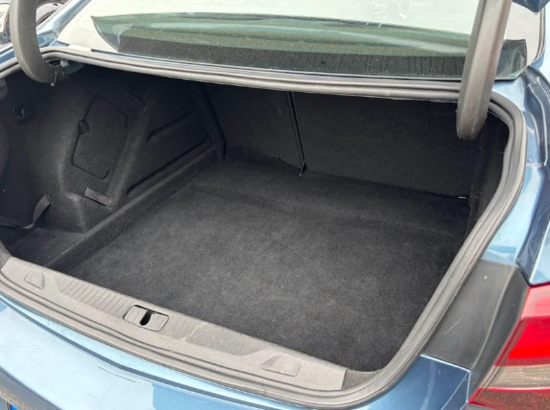 Opel Astra Цена с ДДС, снимка 7 - Автомобили и джипове - 52091148