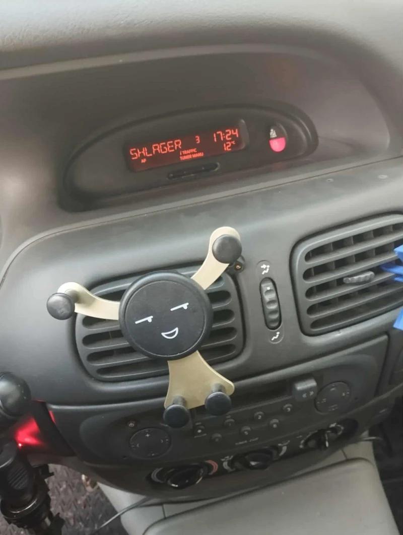 Renault Scenic 2, снимка 4 - Автомобили и джипове - 52166299