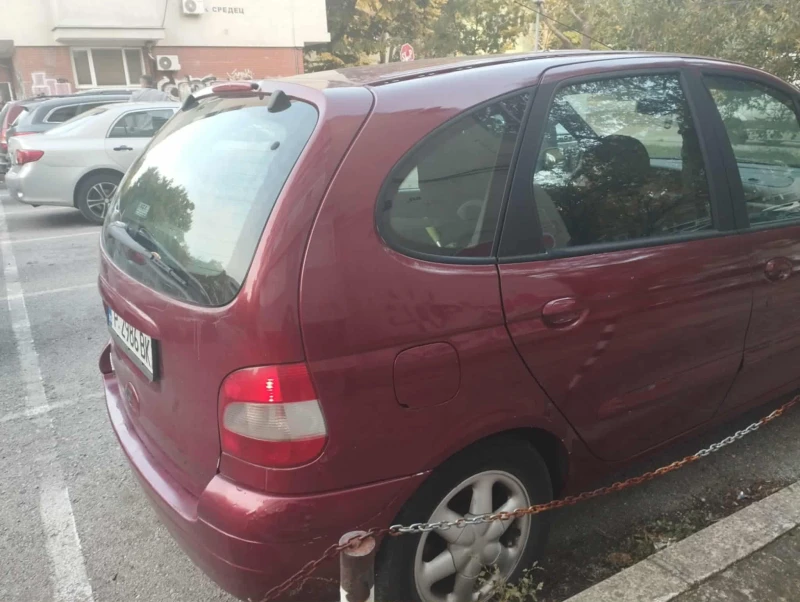 Renault Scenic 2, снимка 2 - Автомобили и джипове - 52166299