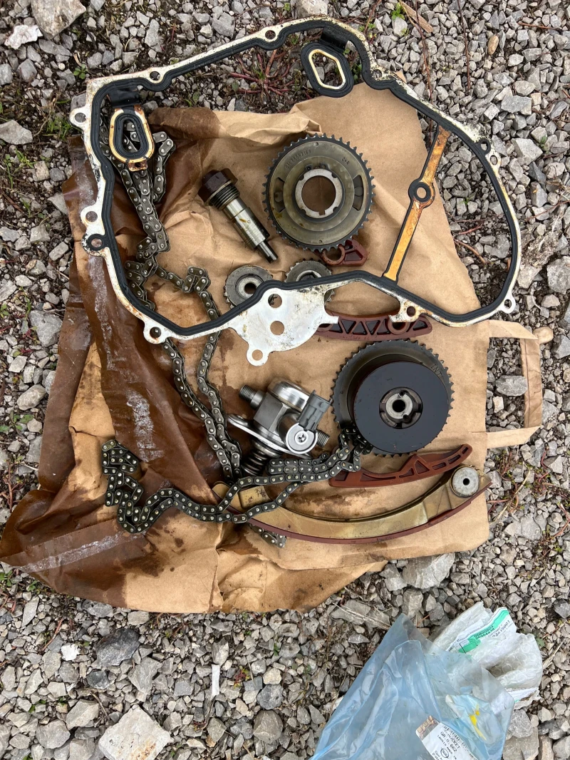 Opel Insignia 2.0 T 4x4, снимка 16 - Автомобили и джипове - 52316749