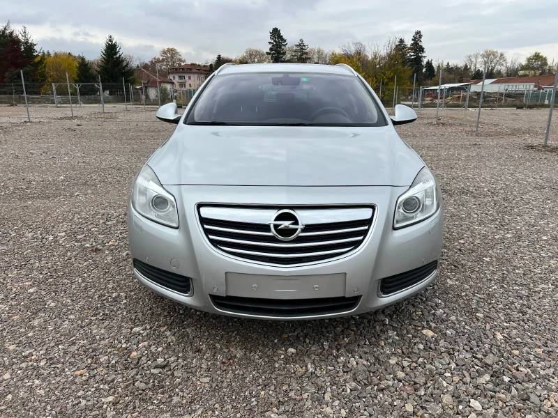 Opel Insignia 2.0 T 4x4, снимка 6 - Автомобили и джипове - 52316749