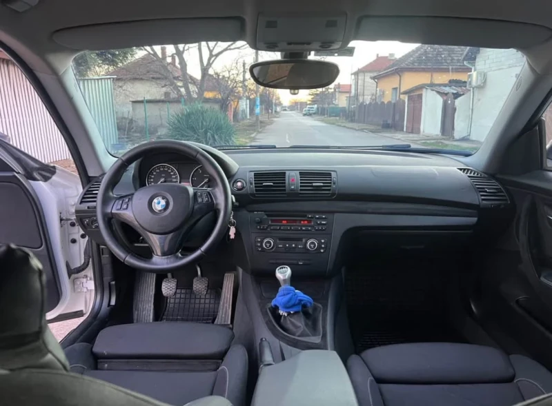 BMW 120 120D 145kW, снимка 8 - Автомобили и джипове - 52744129