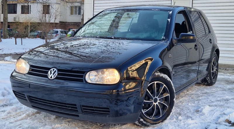 VW Golf 1.9TDI 101к.с., снимка 3 - Автомобили и джипове - 53132820