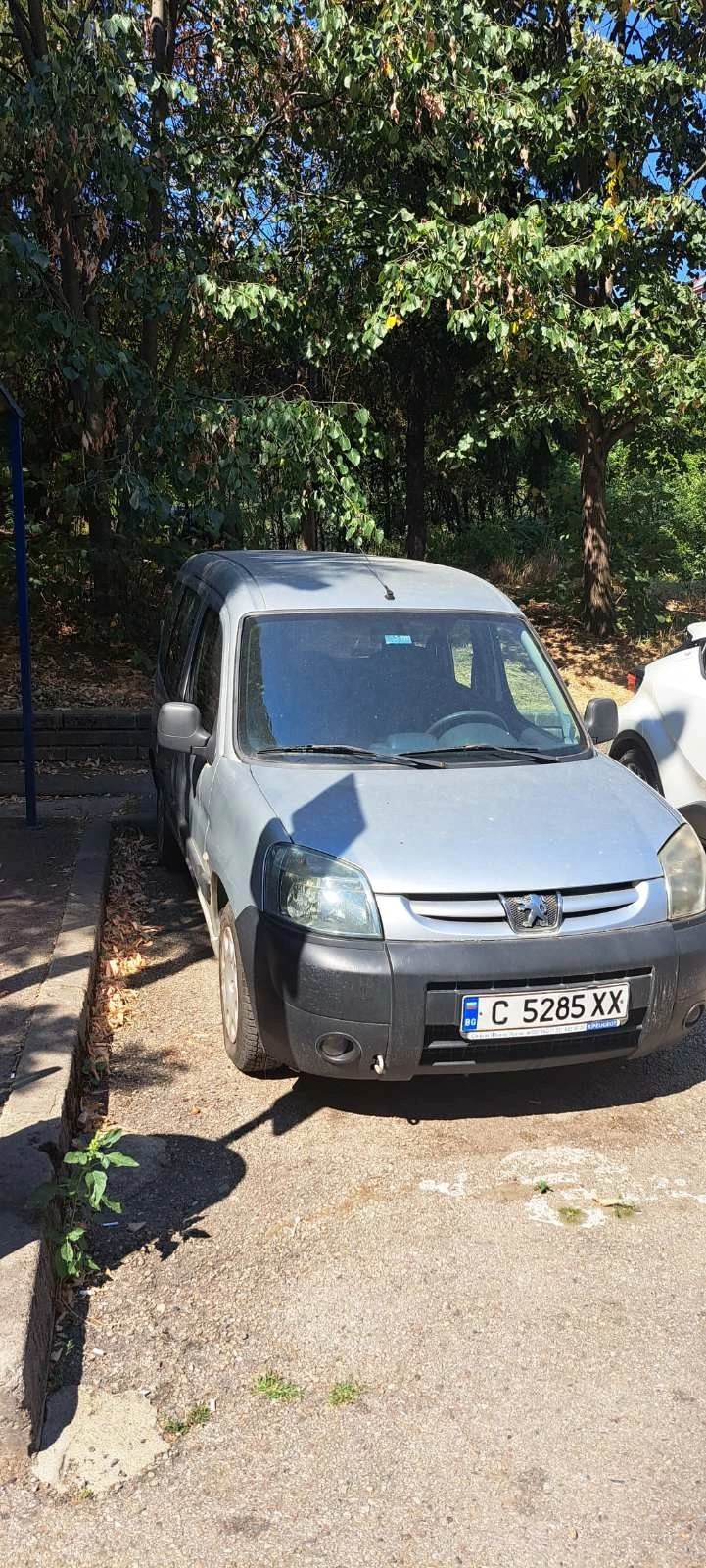 Peugeot Partner 1.9, снимка 7 - Автомобили и джипове - 44891635