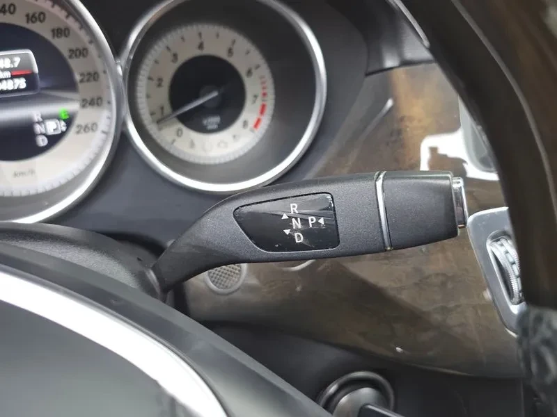 Mercedes-Benz CLS  - изображение 9