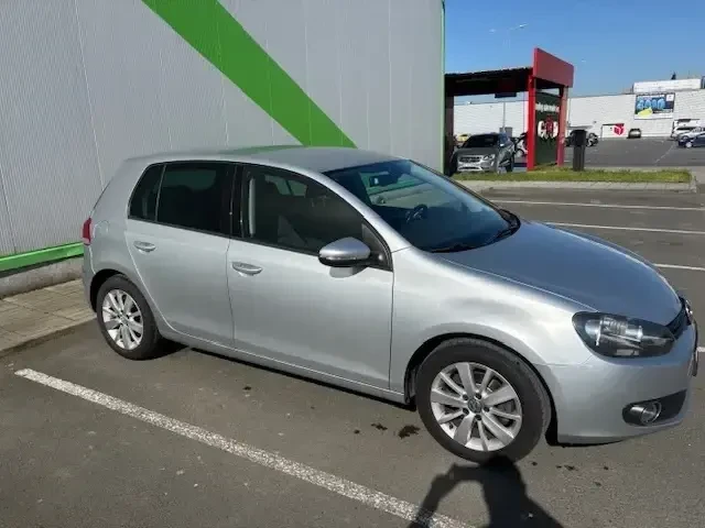 VW Golf 6, снимка 2 - Автомобили и джипове - 54324596