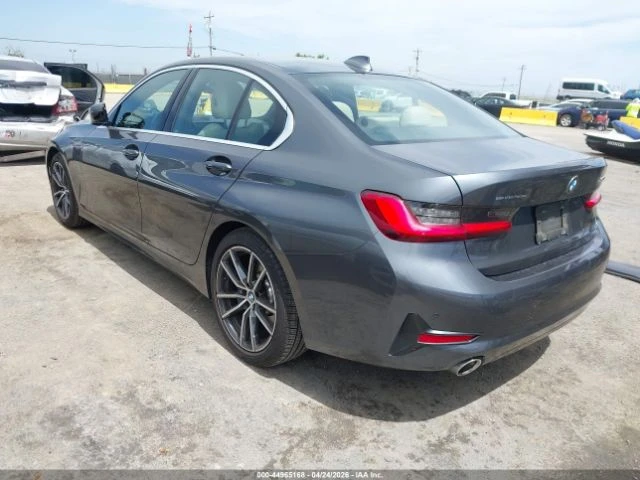 BMW 330 RWD, снимка 3 - Автомобили и джипове - 54370664