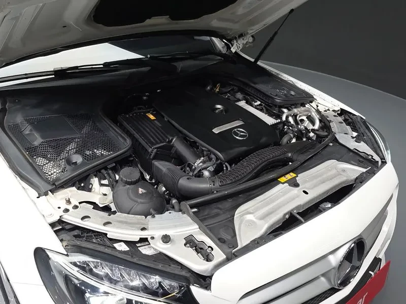 Mercedes-Benz C 200, снимка 6 - Автомобили и джипове - 54836882