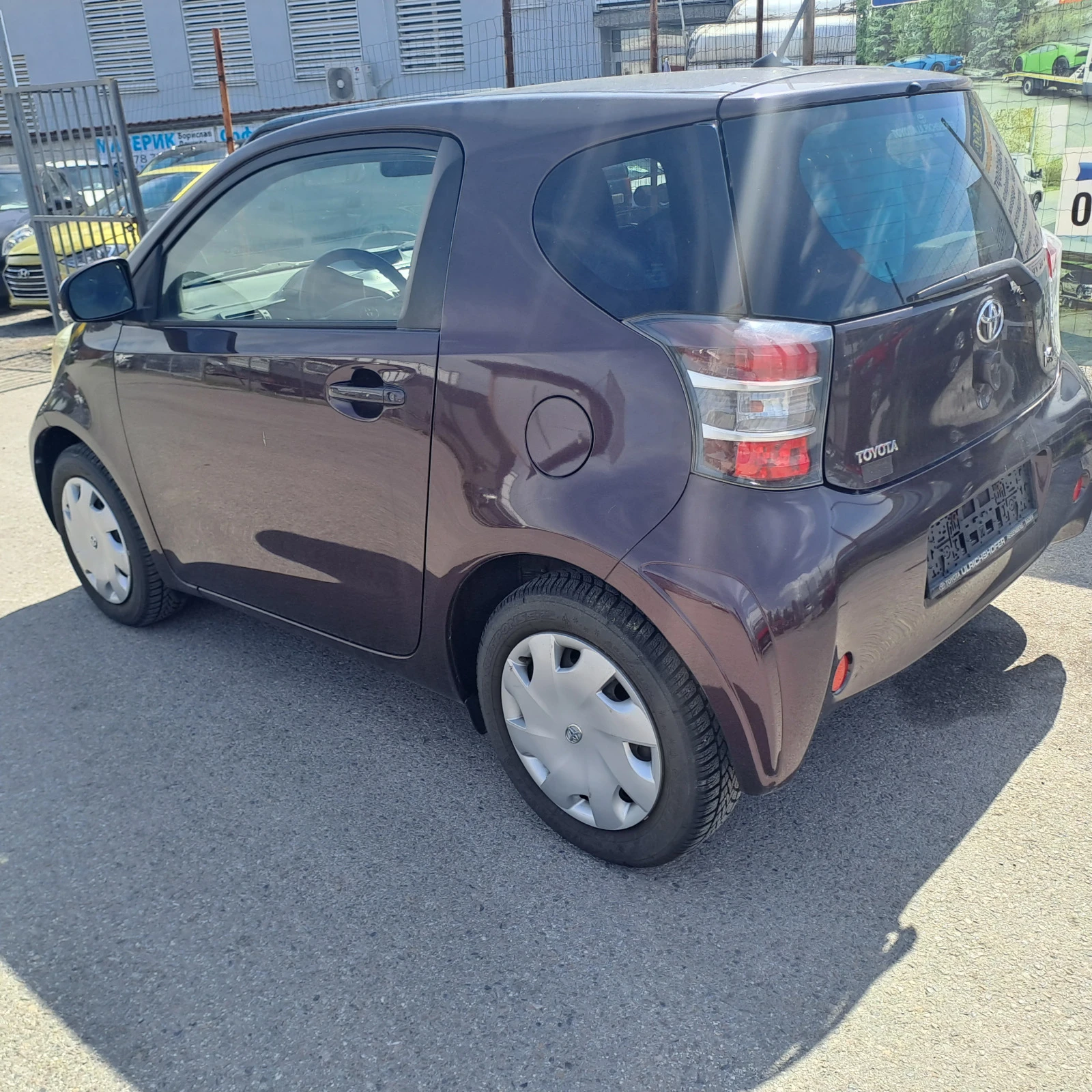 Toyota IQ 1.0VVT_68к.с. - изображение 2