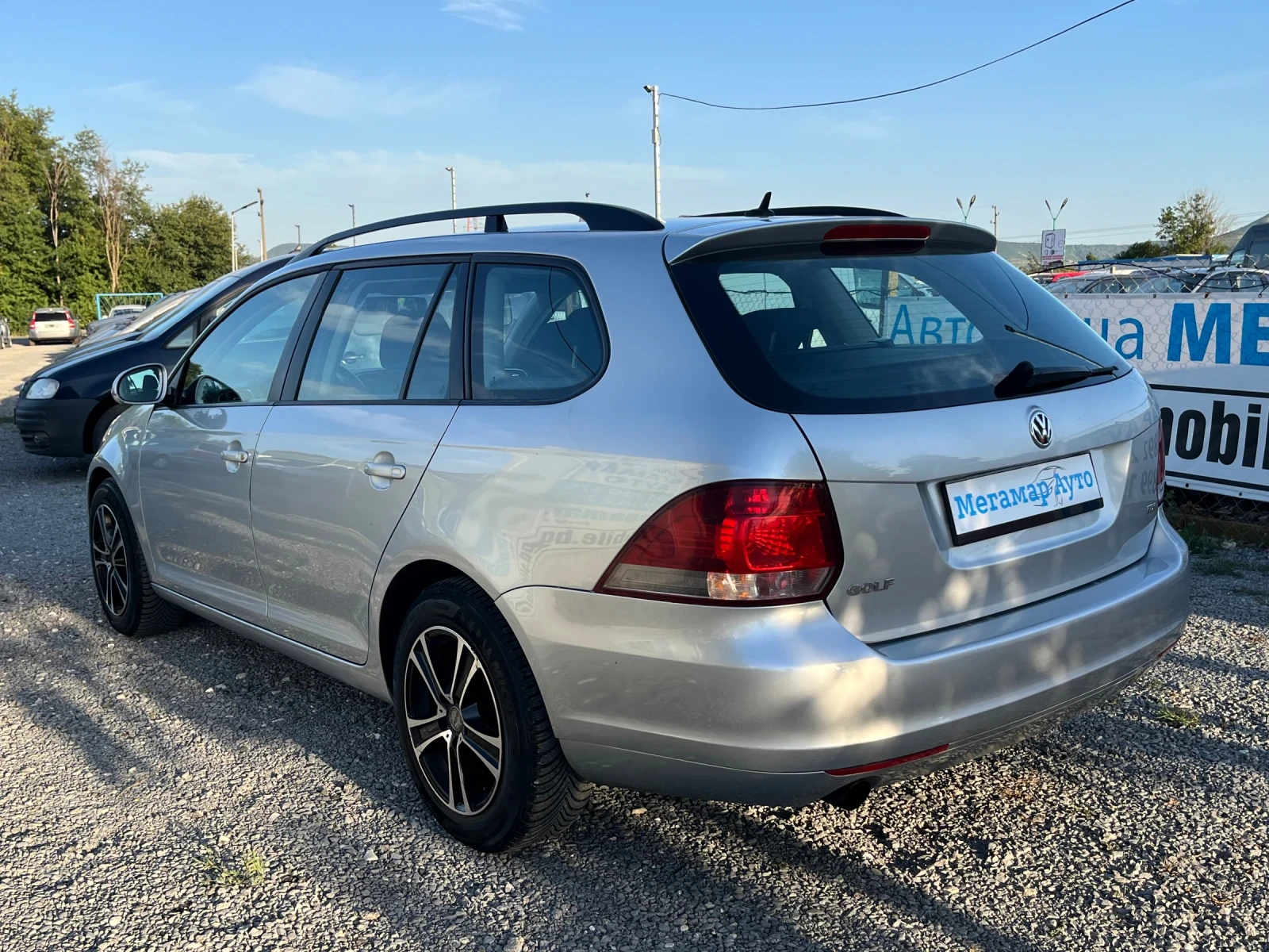 VW Golf \/l 1.6TDI STYLE  - изображение 6