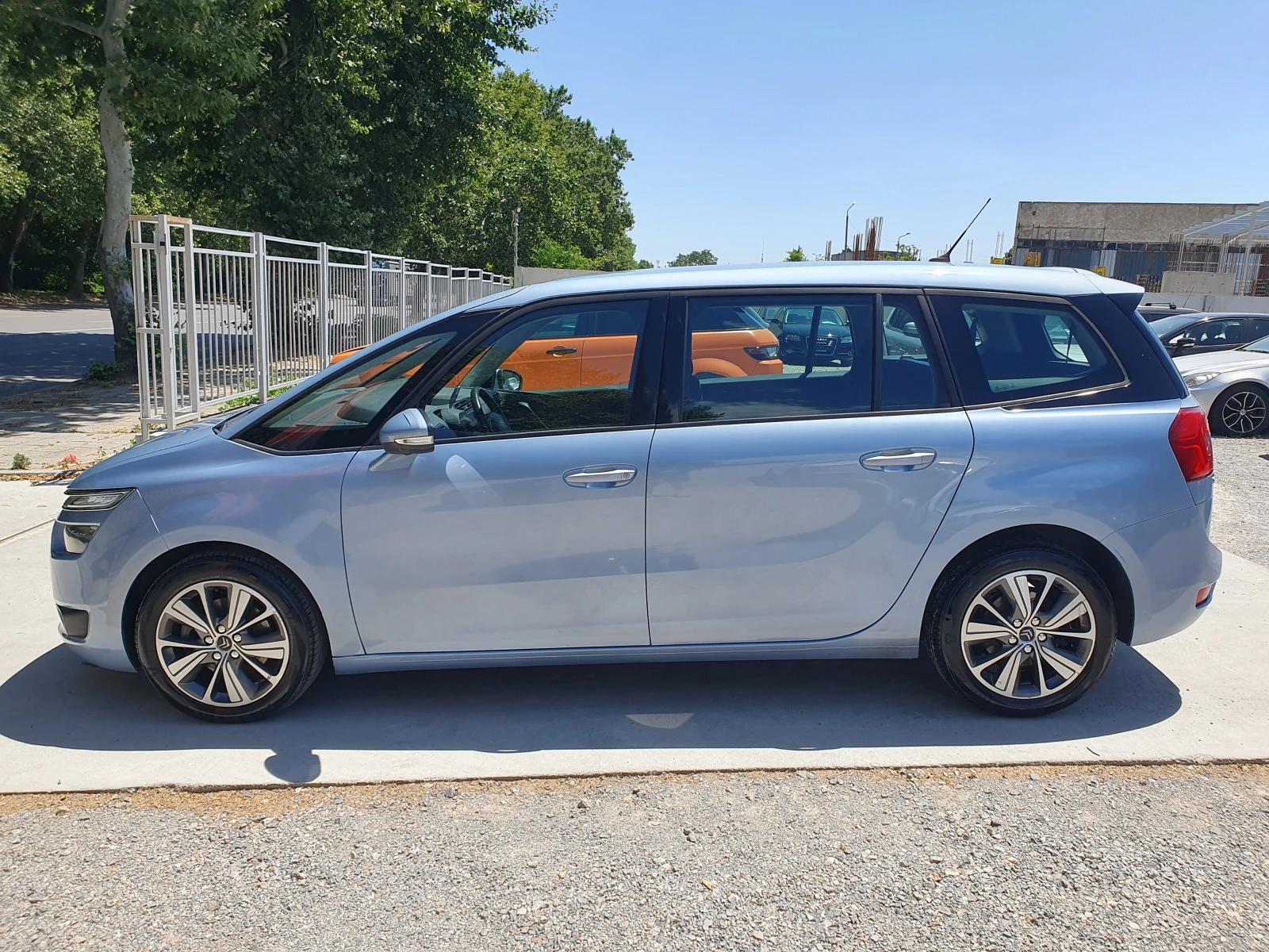 Citroen C4 Picasso 2.0/150ks/7MECTA - изображение 4