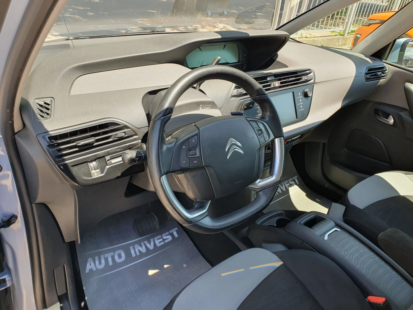 Citroen C4 Picasso 2.0/150ks/7MECTA - изображение 10