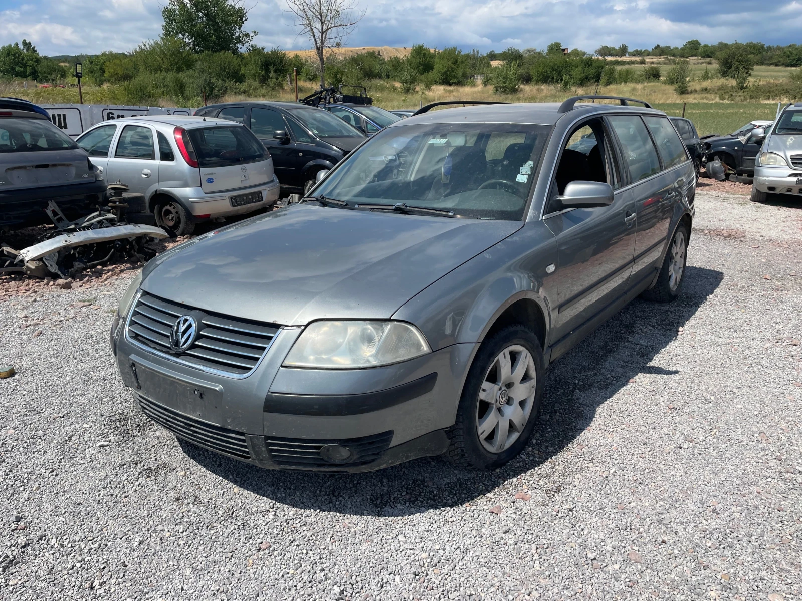 VW Passat 1.9 ТДИ 131  - изображение 2