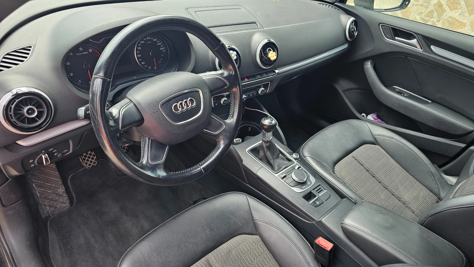 Audi A3 Sportback / Кожа / TOP - изображение 7