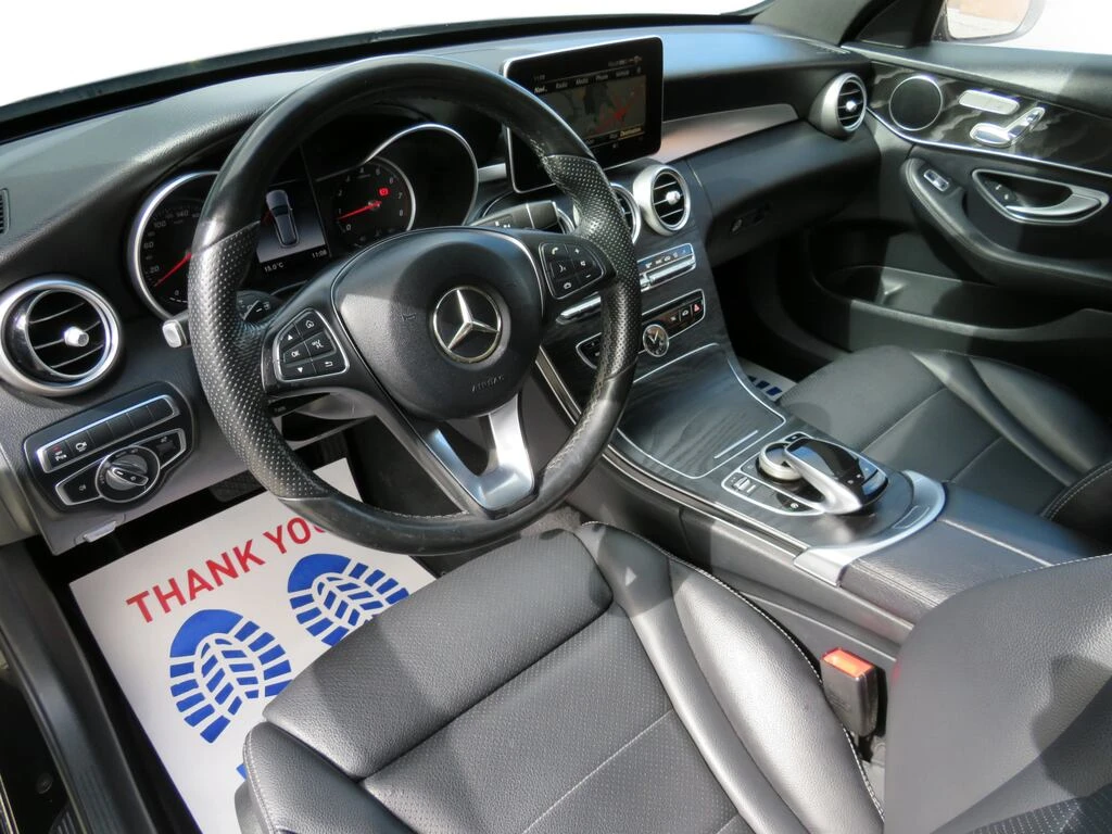 Mercedes-Benz C 300 AMG* 4MATIC* 360* Панроама - изображение 7