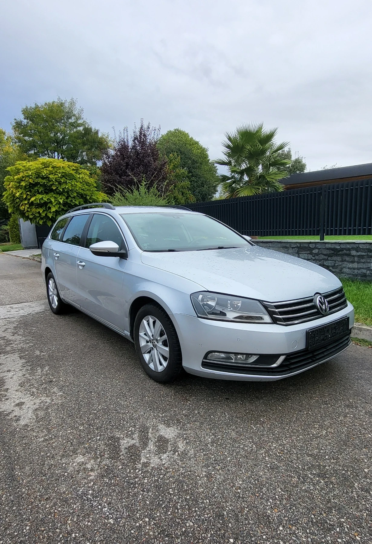 VW Passat B7  2.0 TDI  - изображение 2