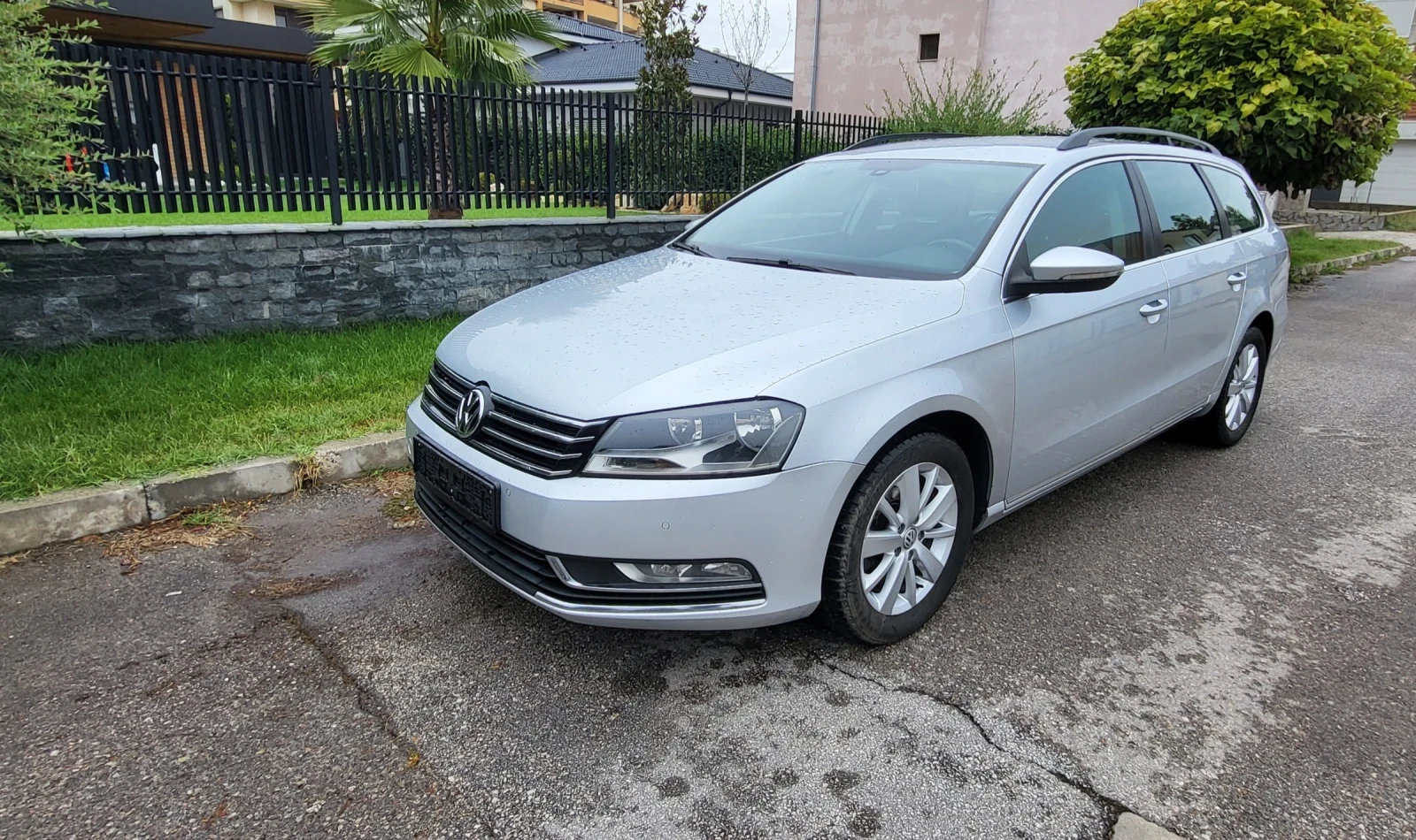 VW Passat B7  2.0 TDI  - изображение 6