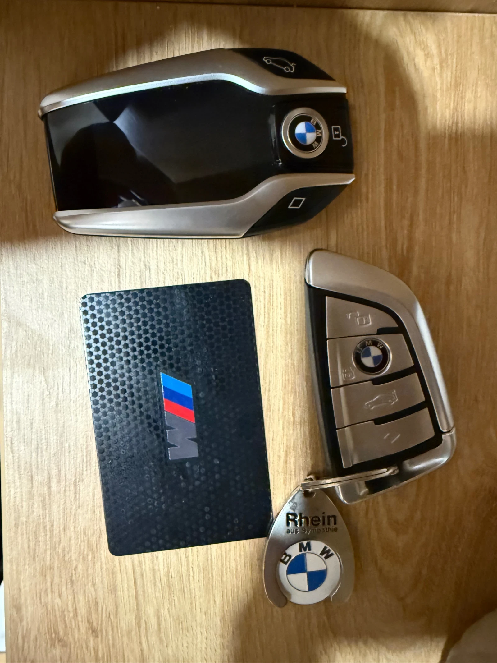 BMW M8 Competition Cabrio - 88 000 kм в гаранция до 05.27 - изображение 5