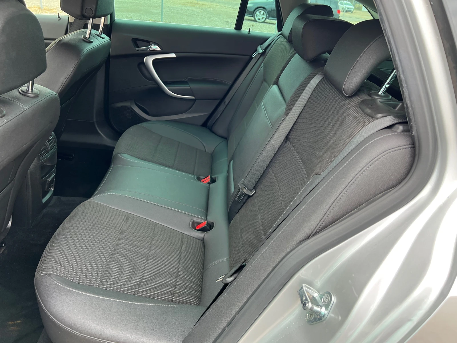 Opel Insignia 2.0 T 4x4 | Mobile.bg   12