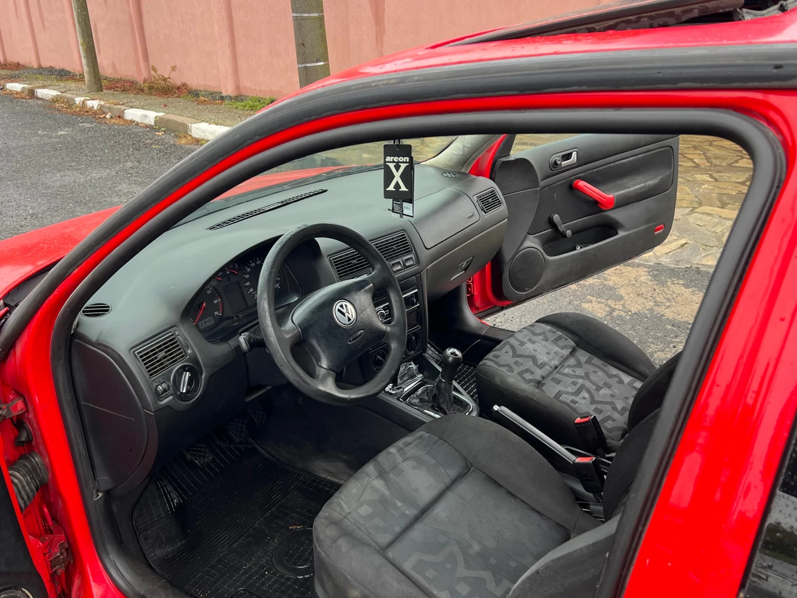 VW Golf 4 1.6 - Бензин - изображение 8