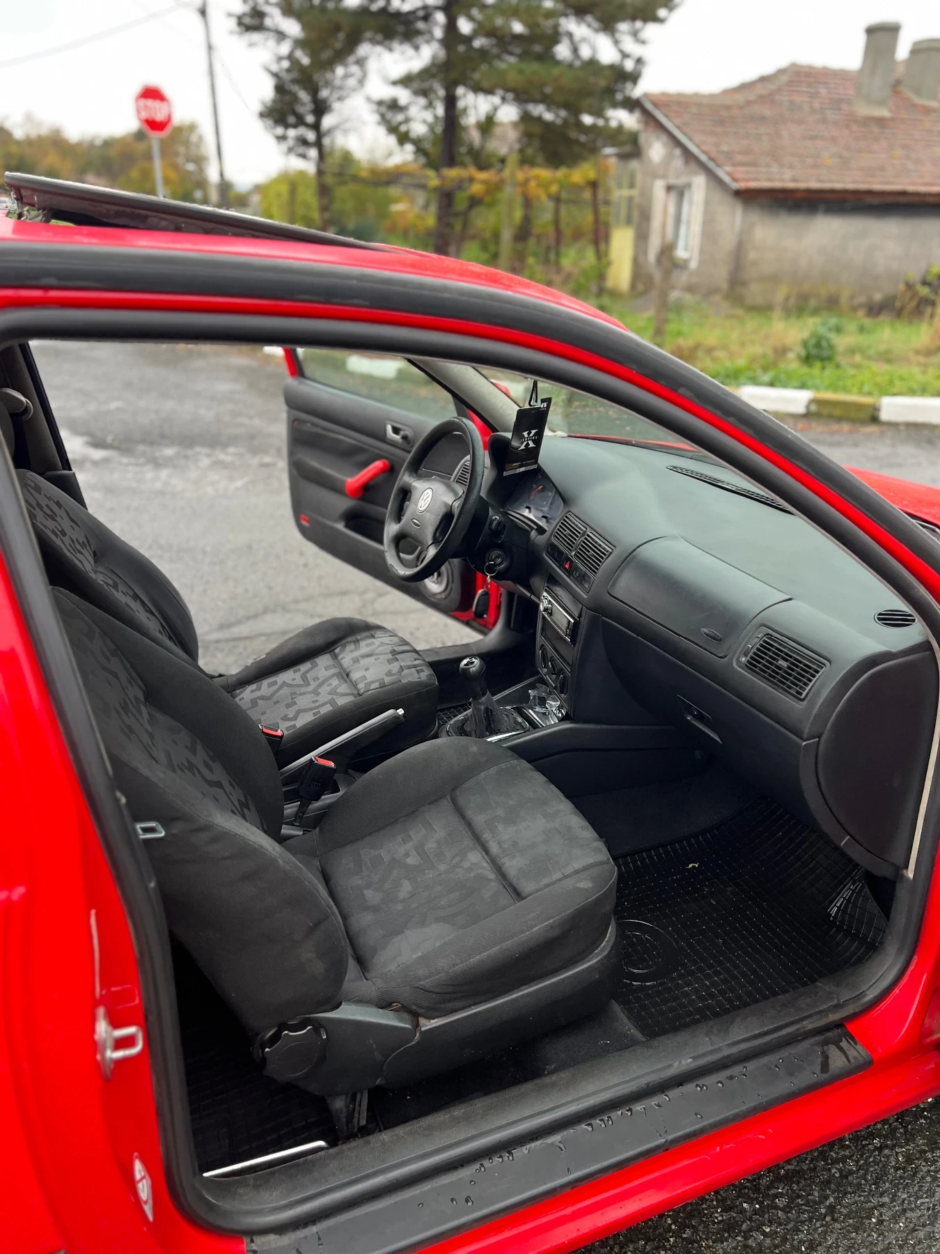 VW Golf 4 1.6 - Бензин - изображение 9