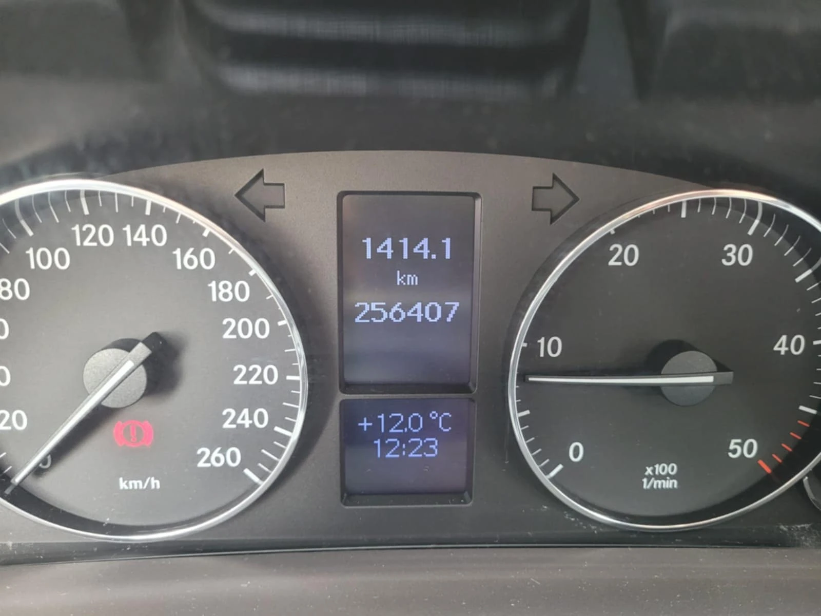 Mercedes-Benz C 220     | Mobile.bg   14