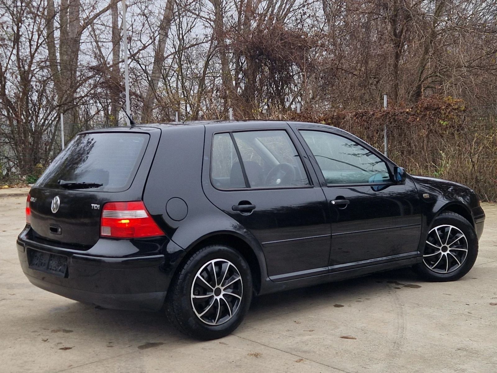 VW Golf 1.9TDI 101�.�. | Mobile.bg � ����������� 4