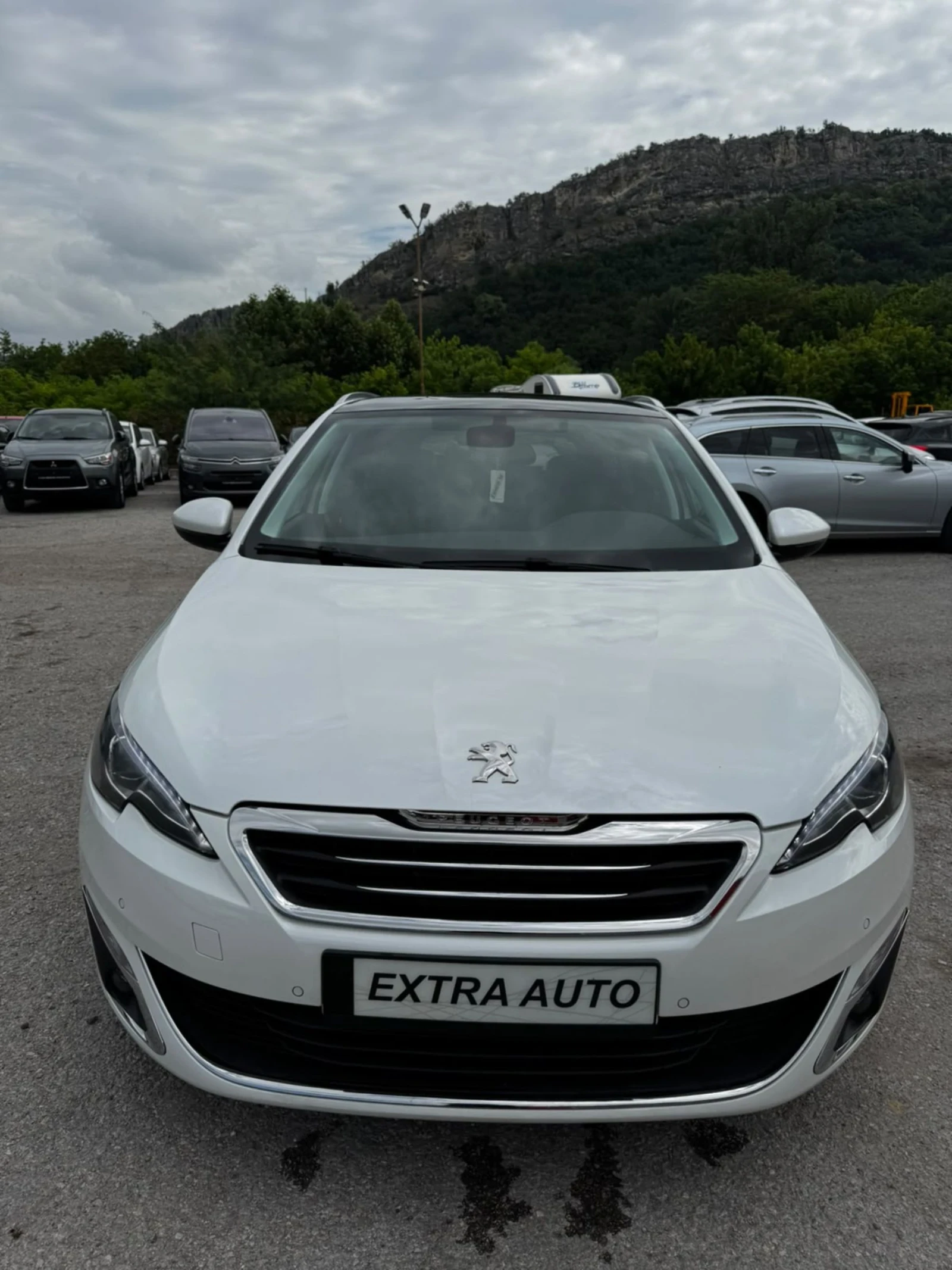 Peugeot 308 ALLURE, АВТОМАТ, НАВИГАЦИЯ, КАМЕРА, снимка 7 - Автомобили и джипове - 53568054