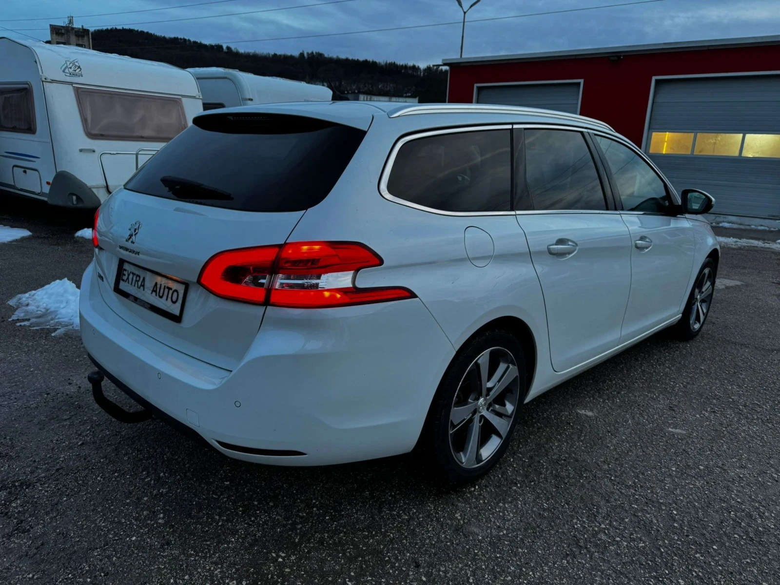 Peugeot 308 1.2 e-THP, ALLURE, АВТОМАТ, НАВИГАЦИЯ, КАМЕРА - изображение 5
