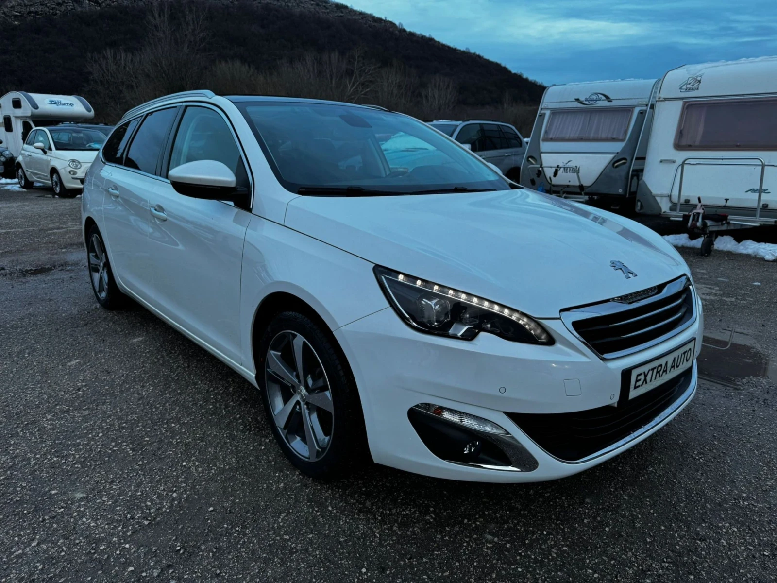 Peugeot 308 1.2 e-THP, ALLURE, АВТОМАТ, НАВИГАЦИЯ, КАМЕРА - изображение 6