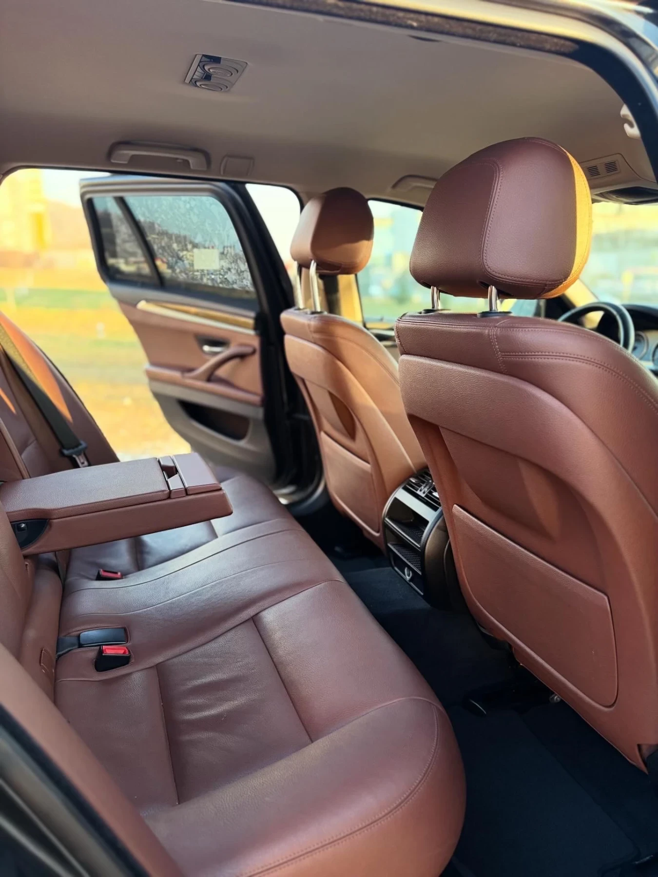 BMW 520, снимка 9 - Автомобили и джипове - 53743179