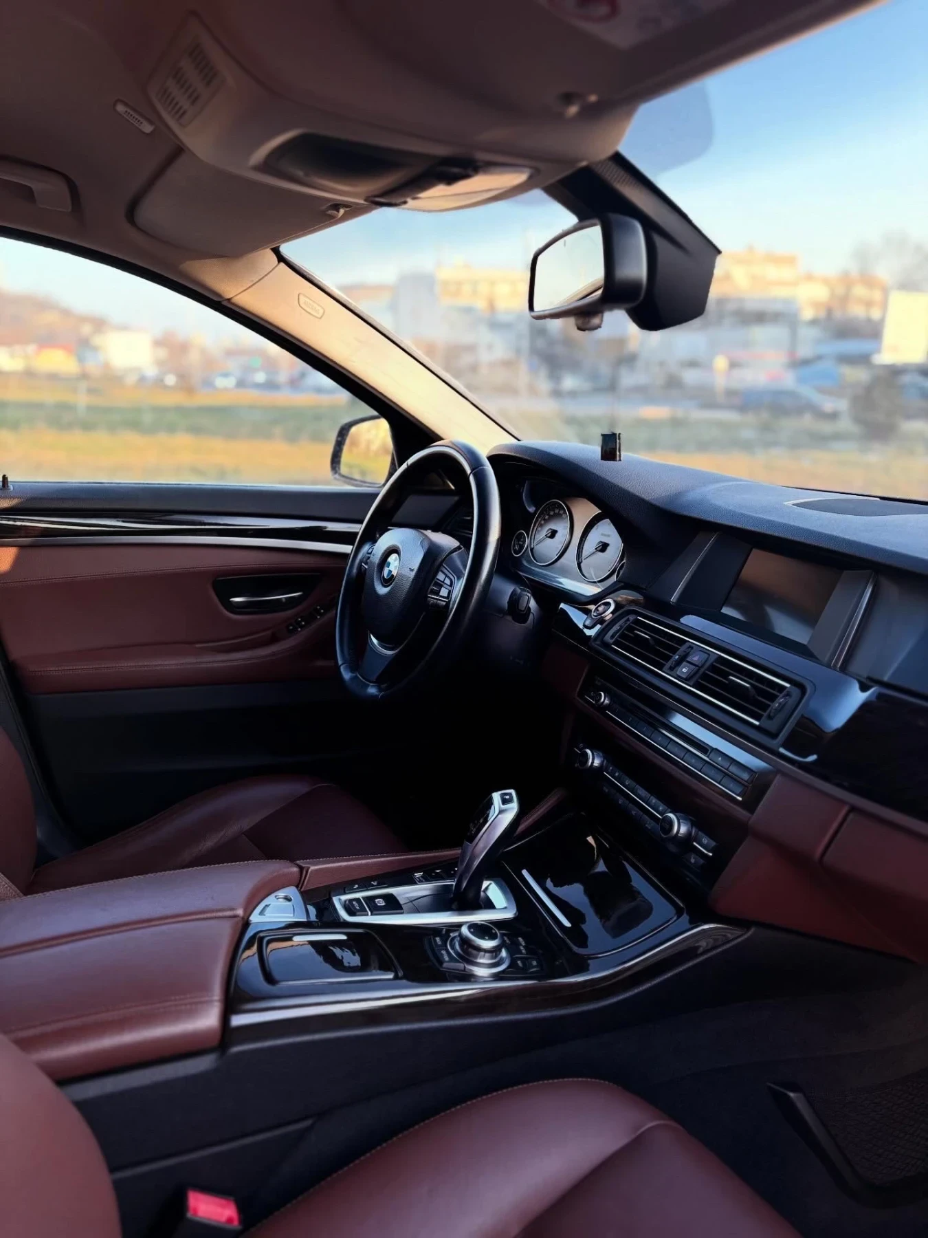 BMW 520, снимка 10 - Автомобили и джипове - 53743179