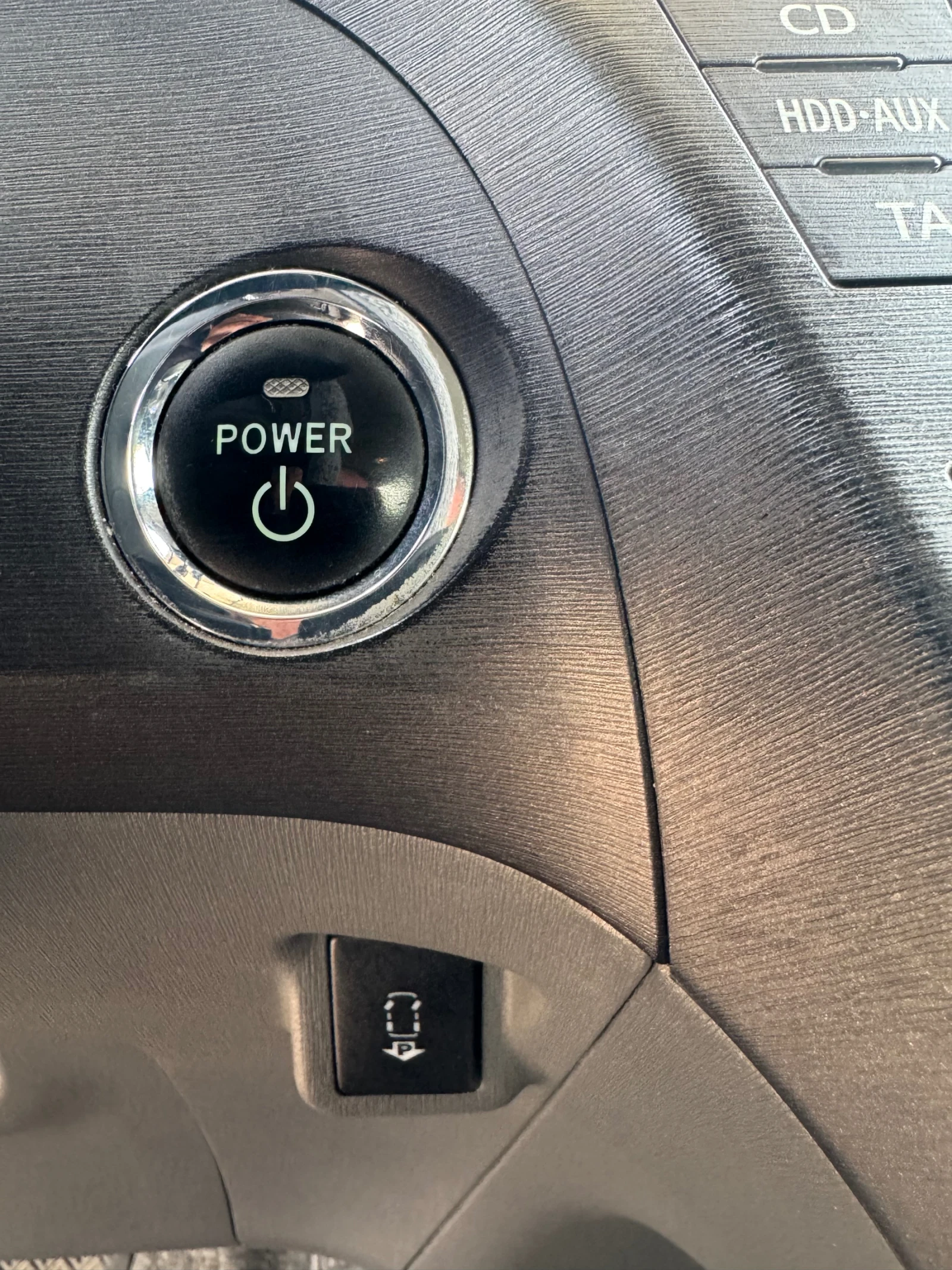 Toyota Prius 1, 8 HYBRID, снимка 11 - Автомобили и джипове - 53870451