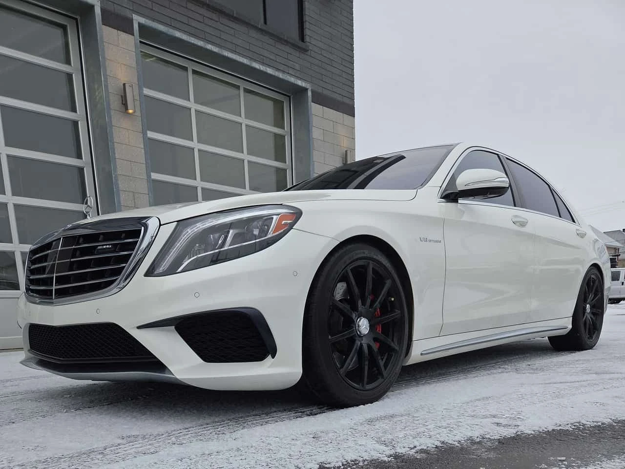 Mercedes-Benz S 63 * AMG * ПАНО* ПОДГРЕВ* KEYLESS* , снимка 15 - Автомобили и джипове - 53934788