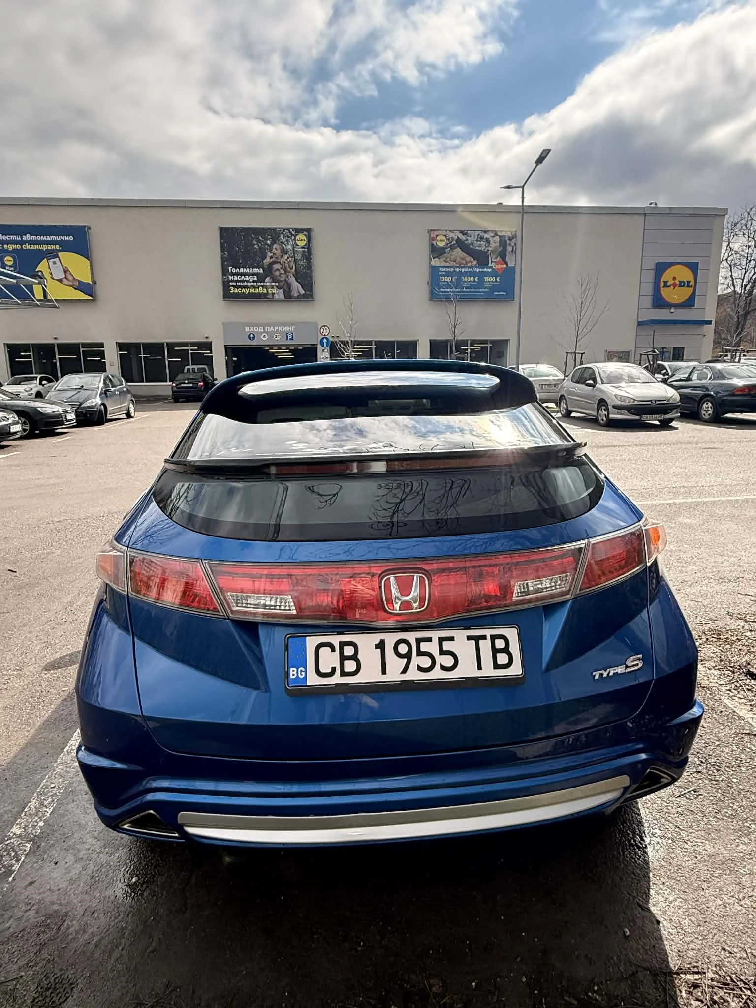 Honda Civic 2.2 i-CTDi 2008г., снимка 4 - Автомобили и джипове - 54008558