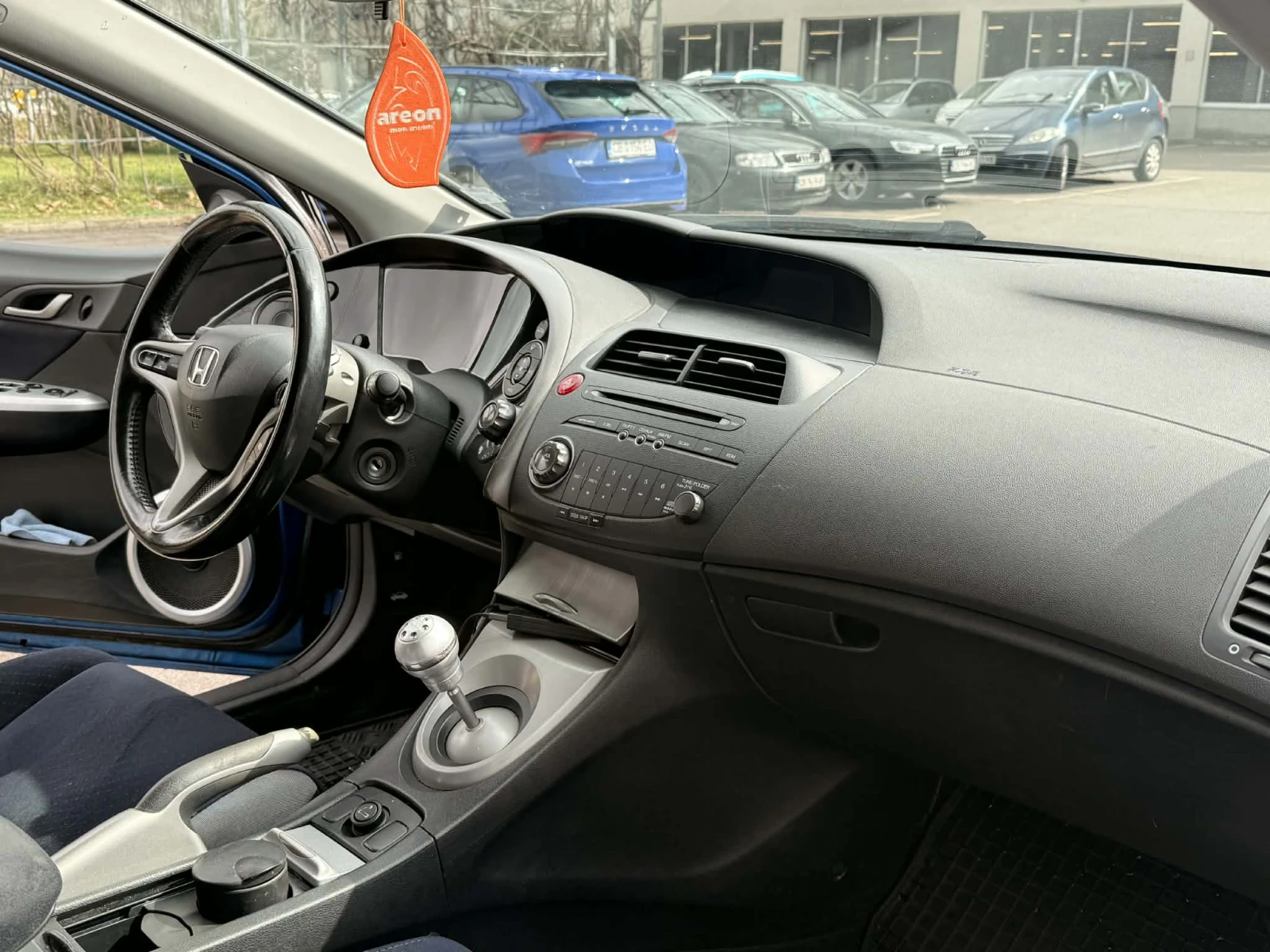 Honda Civic 2.2 i-CTDi 2008г., снимка 12 - Автомобили и джипове - 54008558