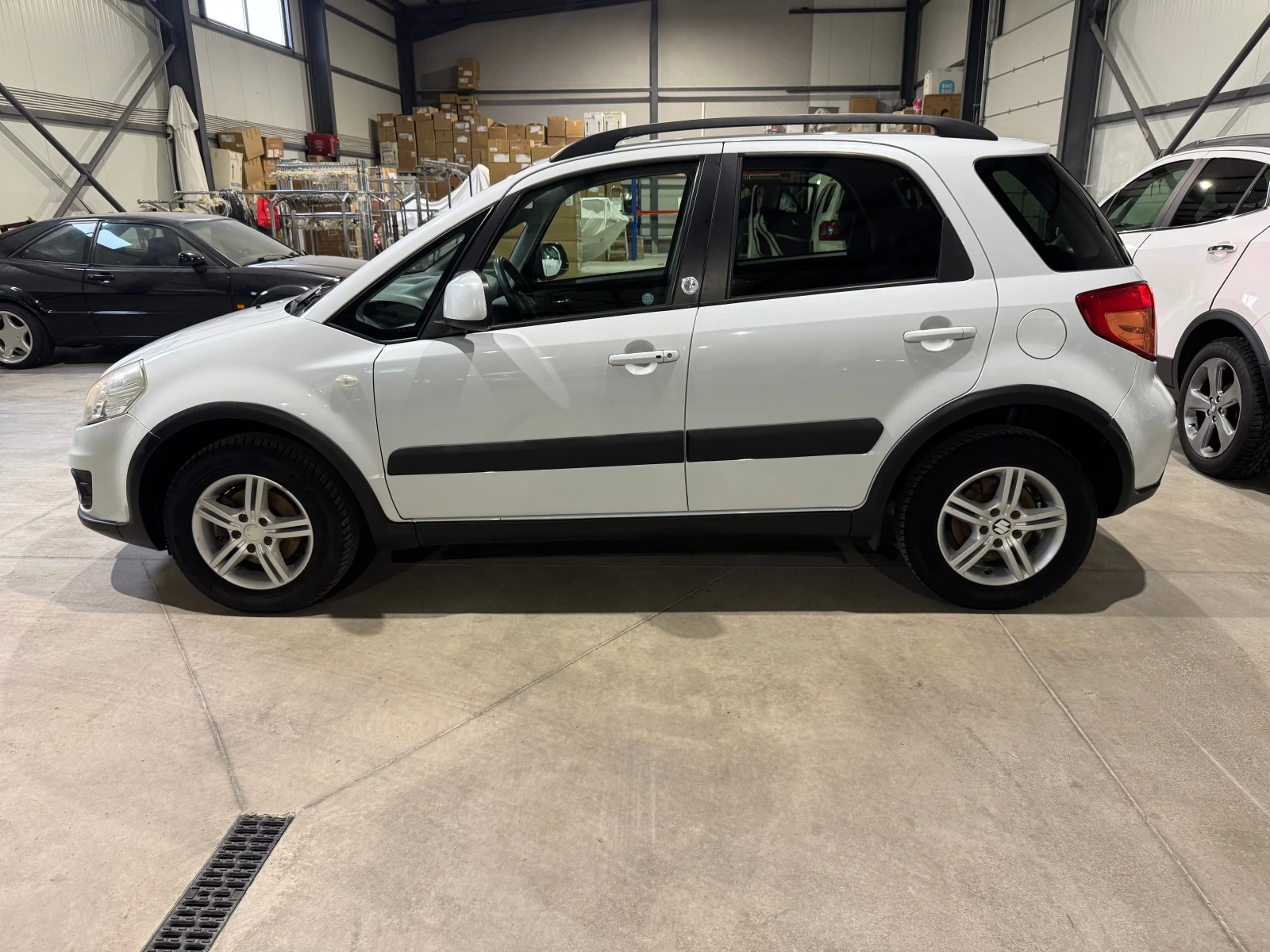 Suzuki SX4 4x4 1.6 i 120k.c, снимка 3 - Автомобили и джипове - 54090864