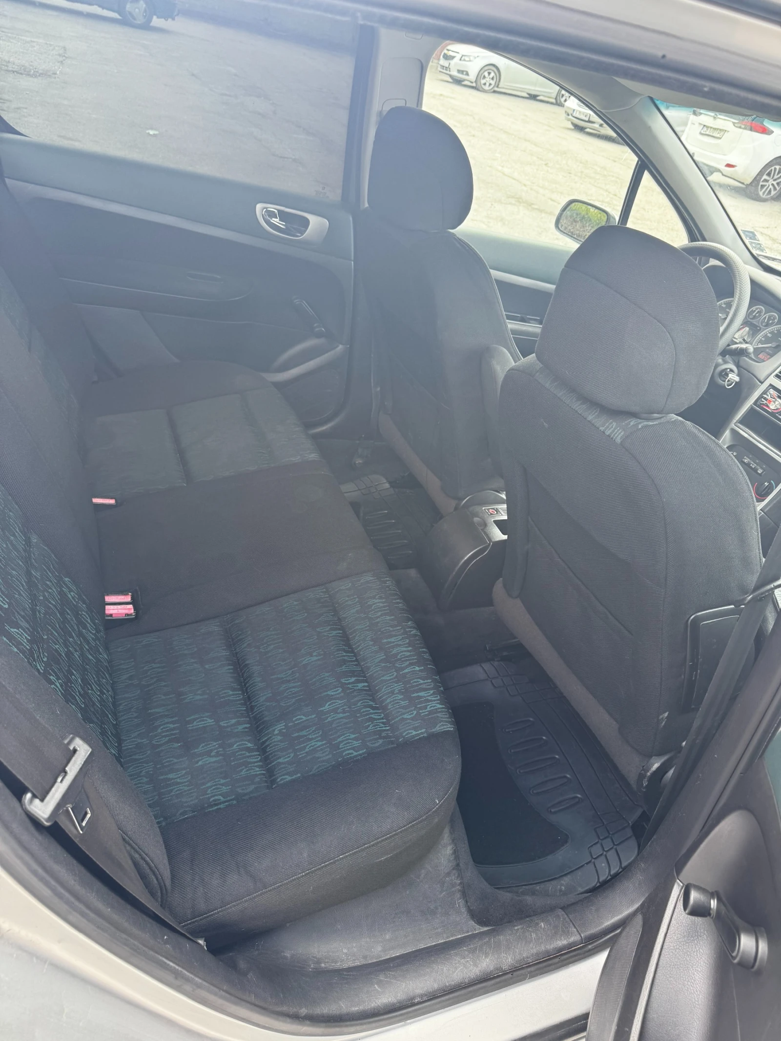 Peugeot 307 1.6, снимка 10 - Автомобили и джипове - 54159490