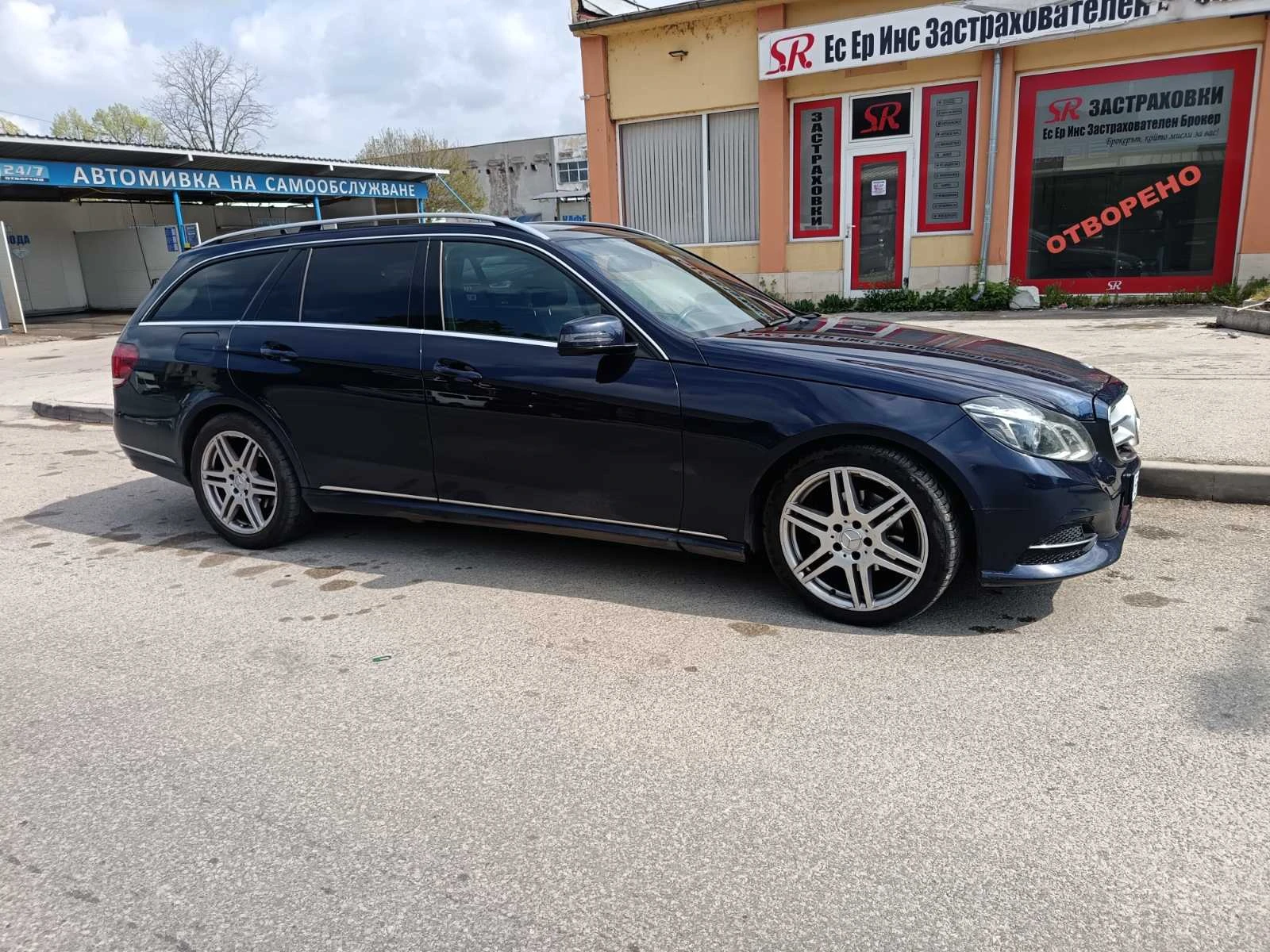 Mercedes-Benz E 220 CDI, 9G, снимка 4 - Автомобили и джипове - 54199803