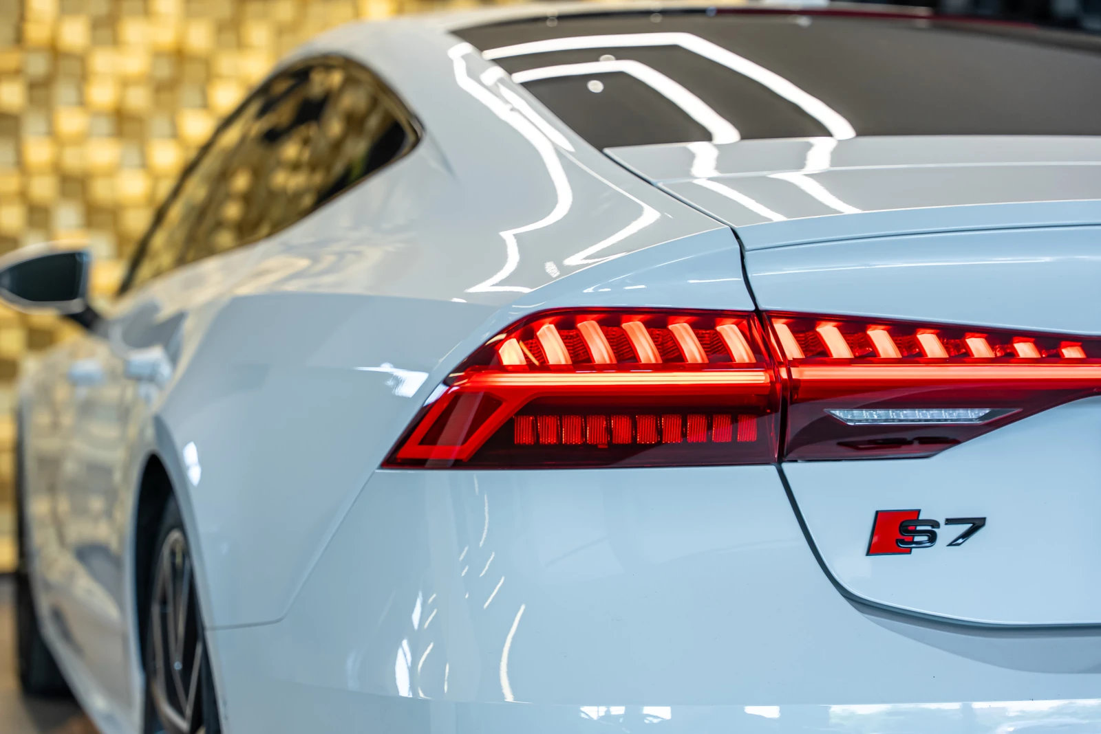 Audi S7 Sportback, снимка 6 - Автомобили и джипове - 55347098