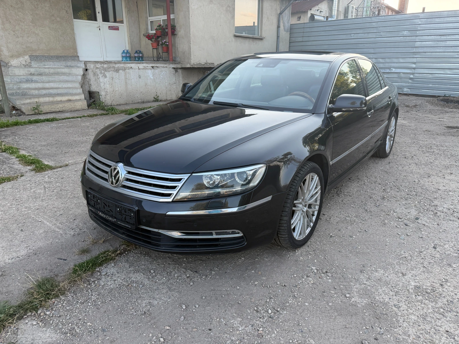 VW Phaeton