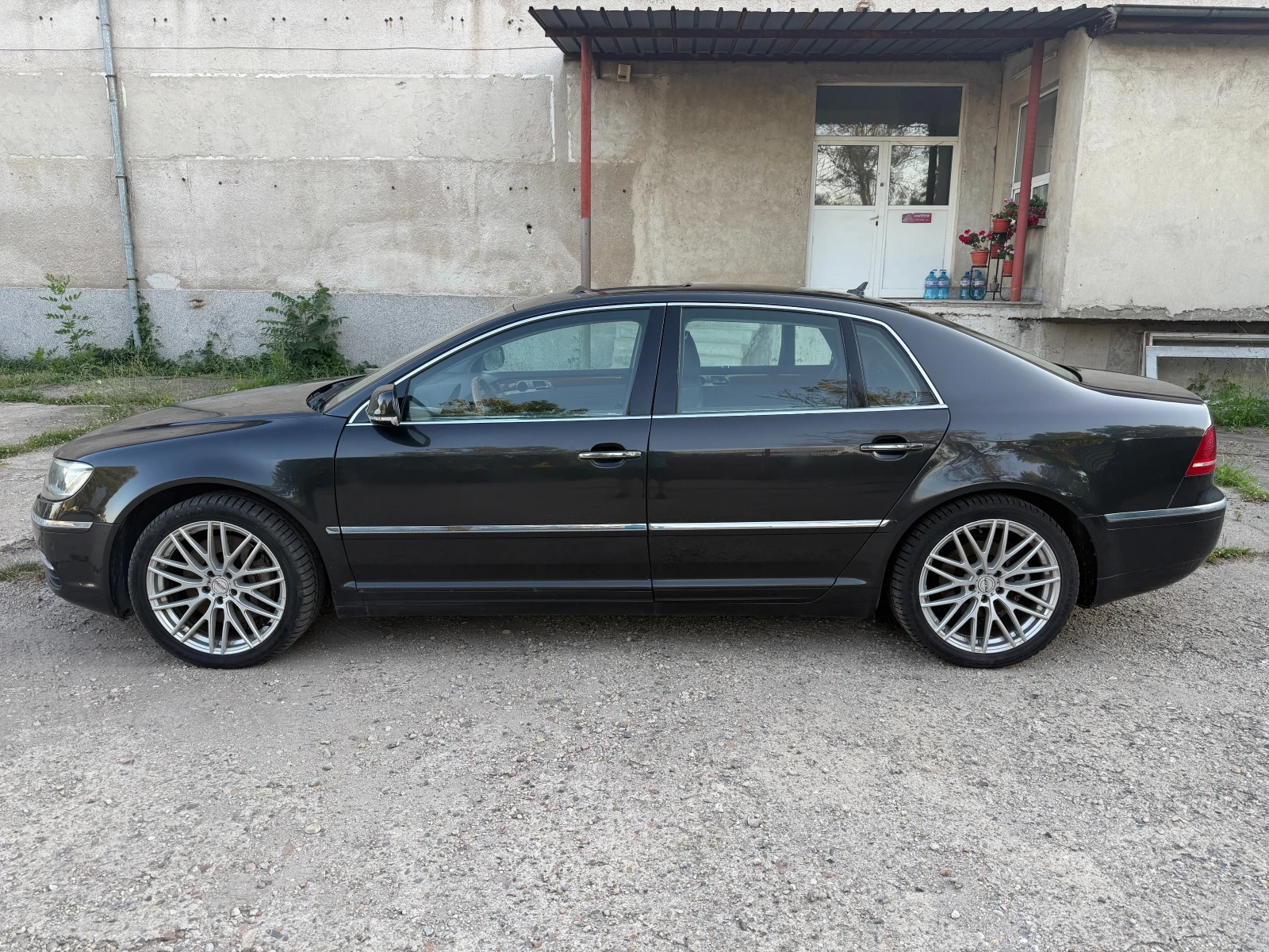 VW Phaeton, снимка 2 - Автомобили и джипове - 55457626